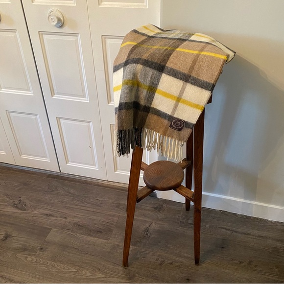 Moon Merino merino wool scarf made in British isles since 1837 100% pure merino - Picture 2 of 8